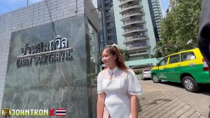 Nện đút cô em học sinh Thái dâm lên đỉnh