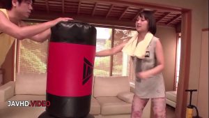 Làm tình cùng cô em học viên tập boxing cực sướng